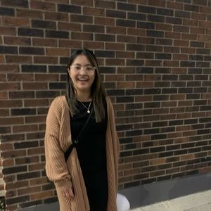 Meet your Posher, Monica